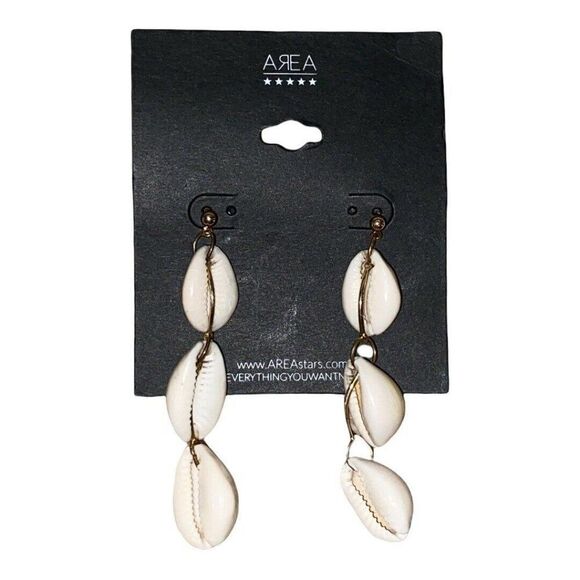 Area Stars Gold Tone Shell Dangle Drop Earrings New - Picture 1 of 2